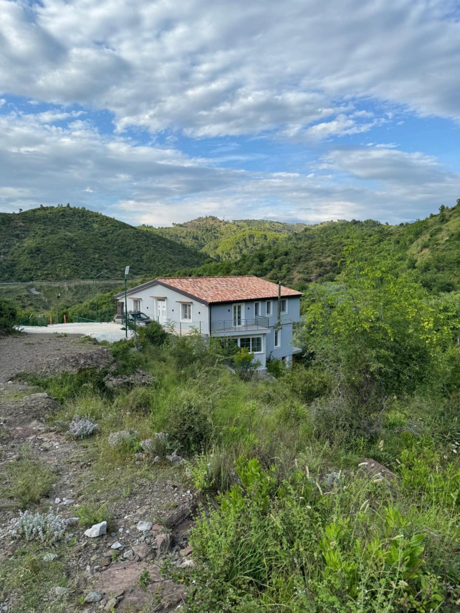 Qyteza Guest House & Camping Shkoder Exterior photo