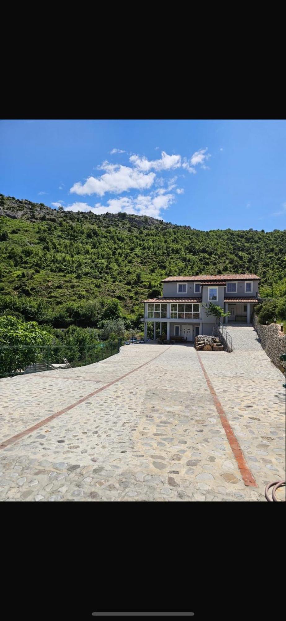 Qyteza Guest House & Camping Shkoder Exterior photo